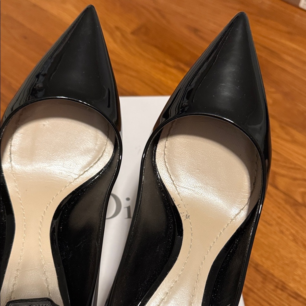 Dior Black Patent Leather Heels - Picture 5 of 11